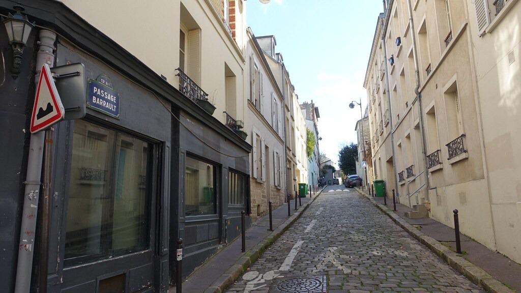 Photo of Buildings in Butte-aux-Cailles