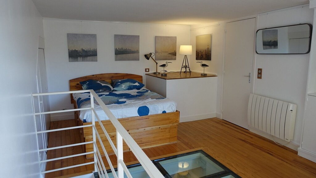 Photo of Livingroom in Butte-aux-Cailles