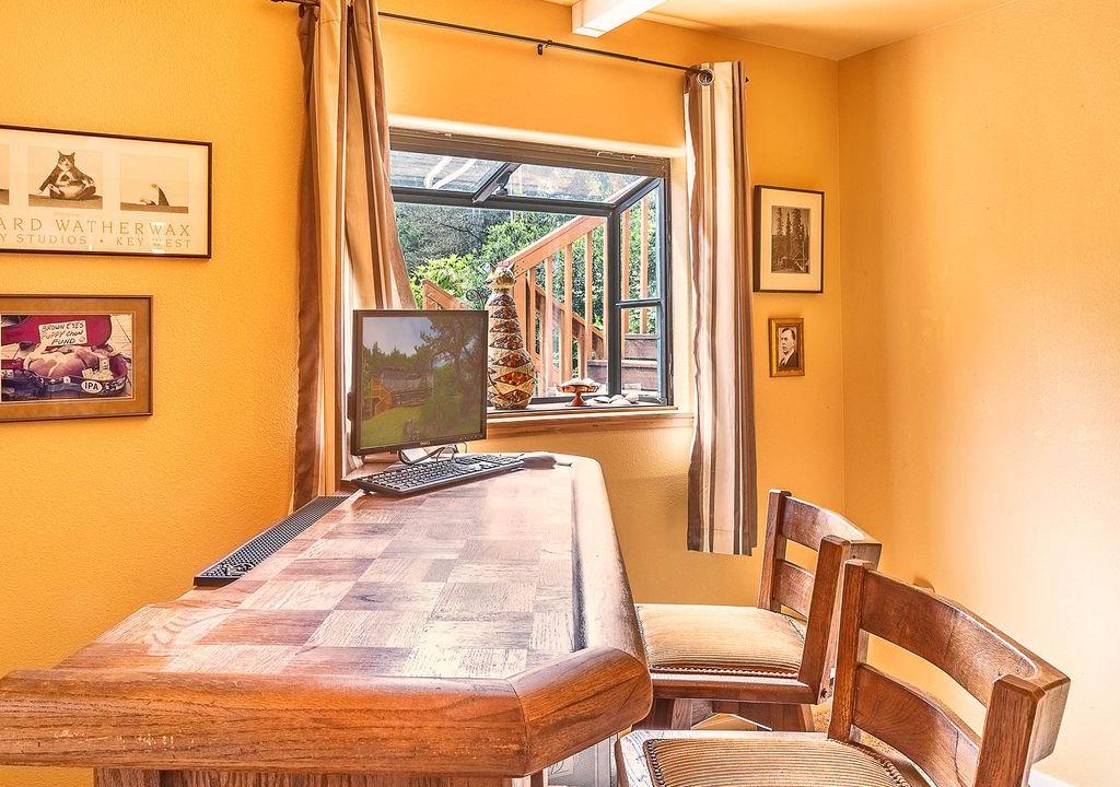 Photo of Bedroom in Grayland