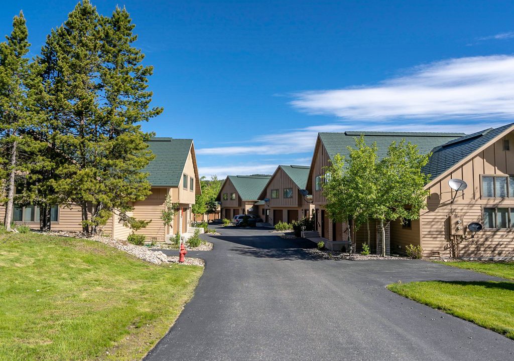 Photo of Buildings in Big Horn
