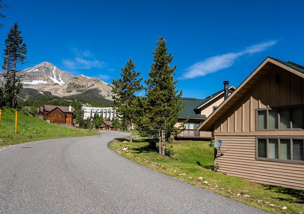 Photo of Buildings in Big Horn
