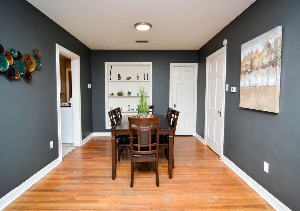 Photo of Livingroom in Tech Terrace