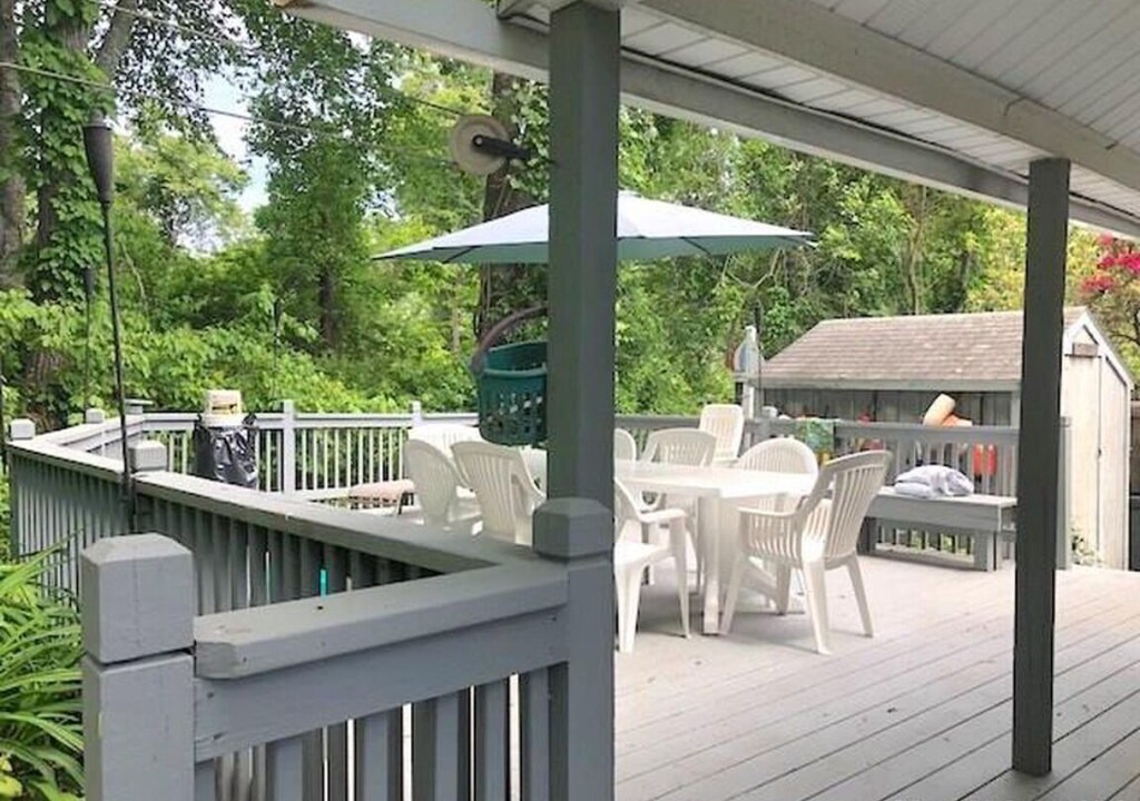 Photo of Patio Balcony in Old Lyme