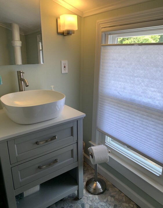Photo of Bathroom in Old Lyme