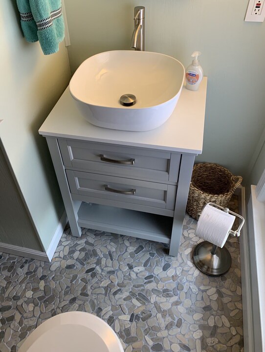 Photo of Bathroom in Old Lyme