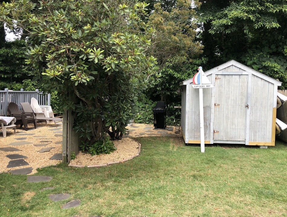 Photo of Buildings in Old Lyme