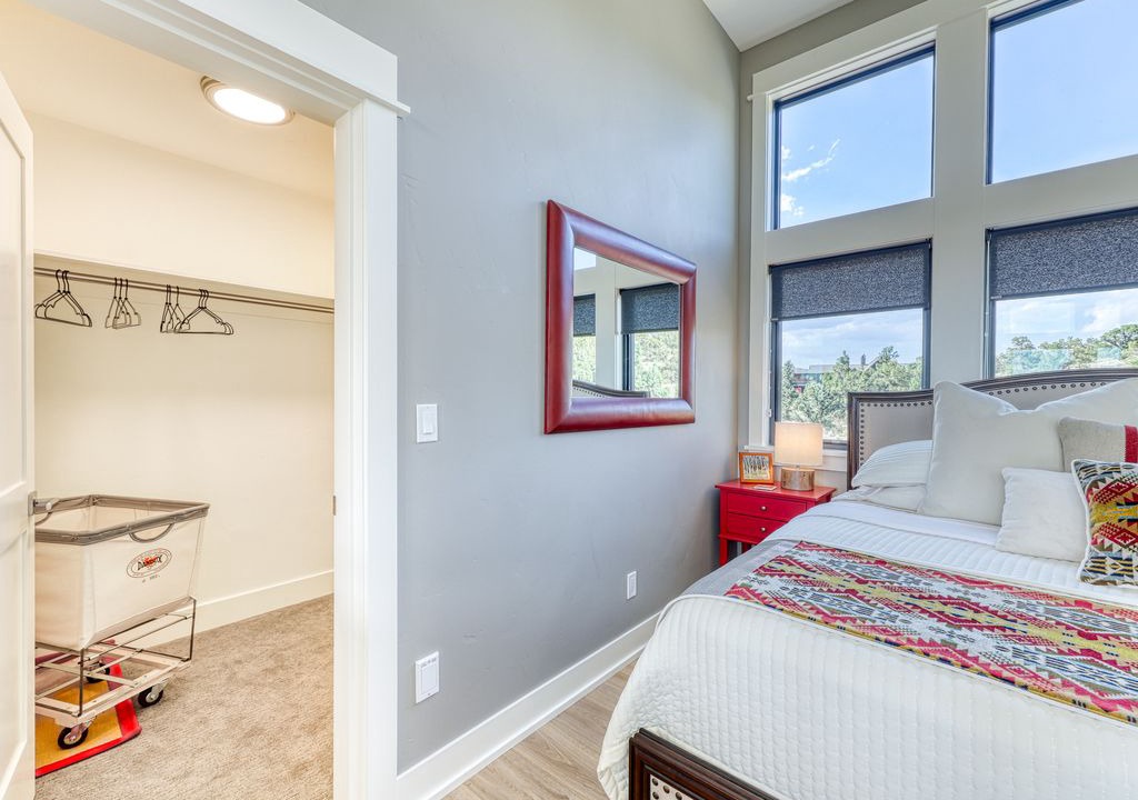 Photo of Bedroom in Powell Butte