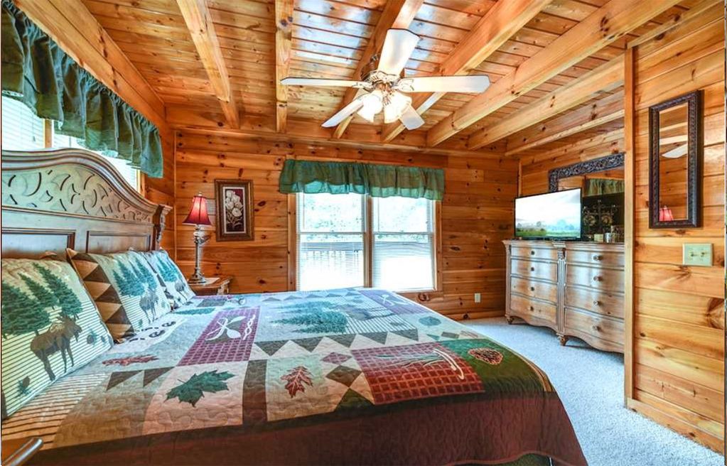 Photo of Bedroom in Pigeon Forge