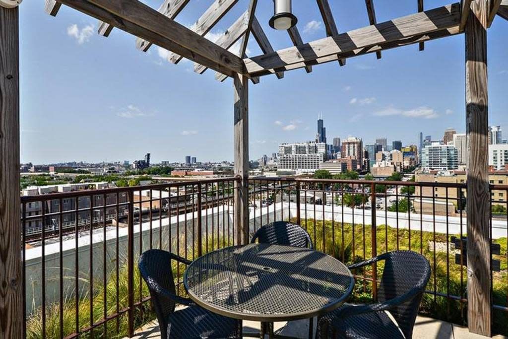 Photo of Patio Balcony in Prairie District
