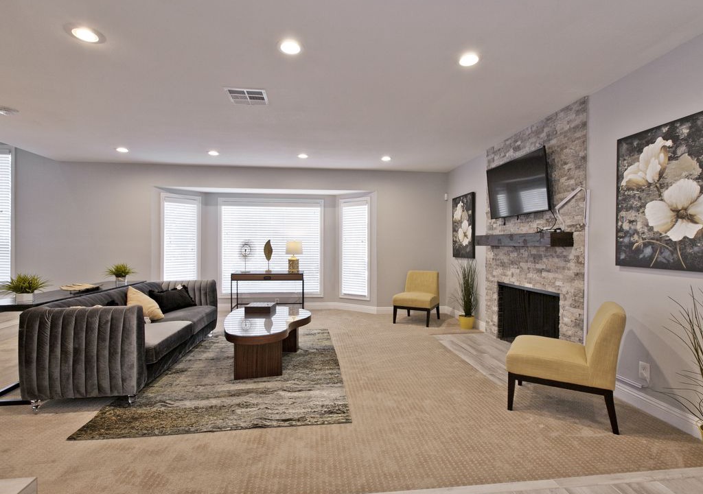 Photo of Livingroom in McNeil Estates