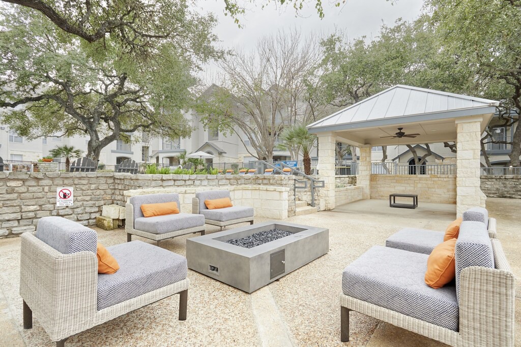 Photo of Patio Balcony in Medical Center District