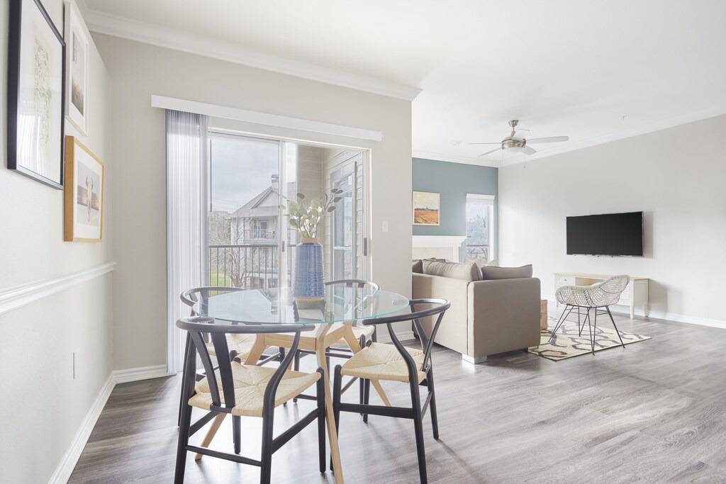 Photo of Livingroom in Medical Center District
