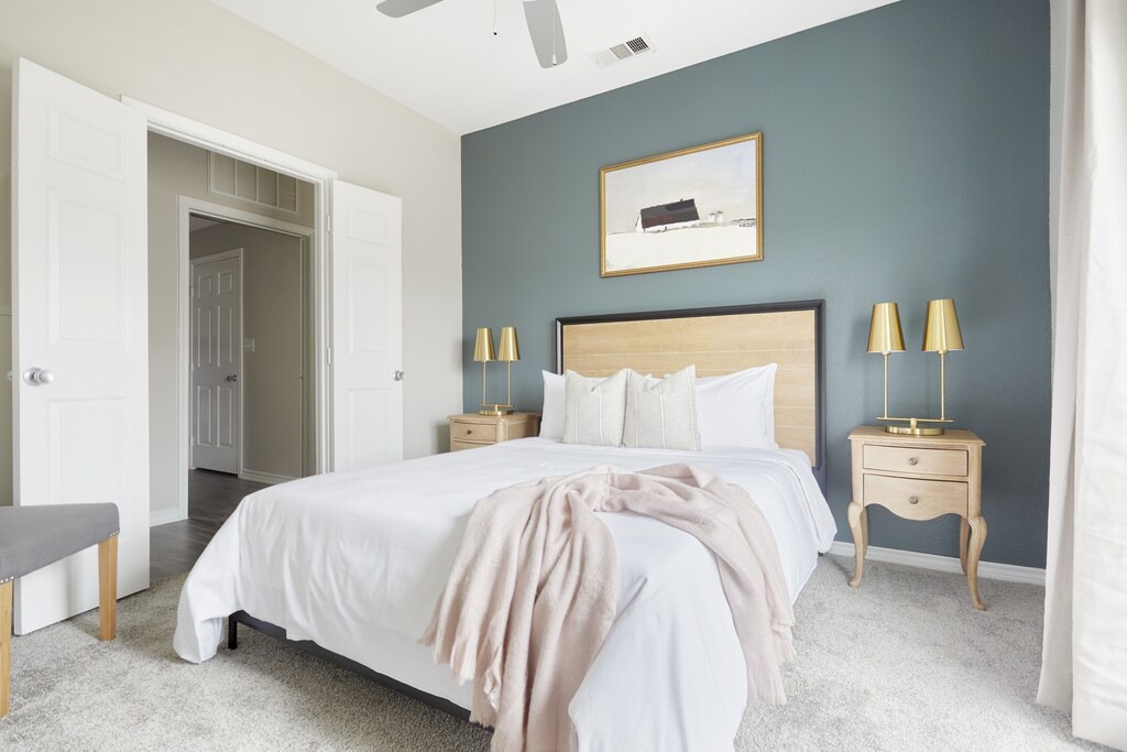 Photo of Bedroom in Medical Center District