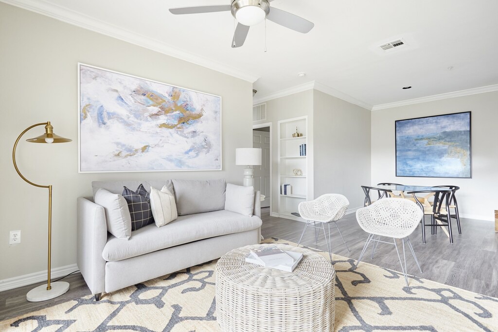 Photo of Livingroom in Medical Center District