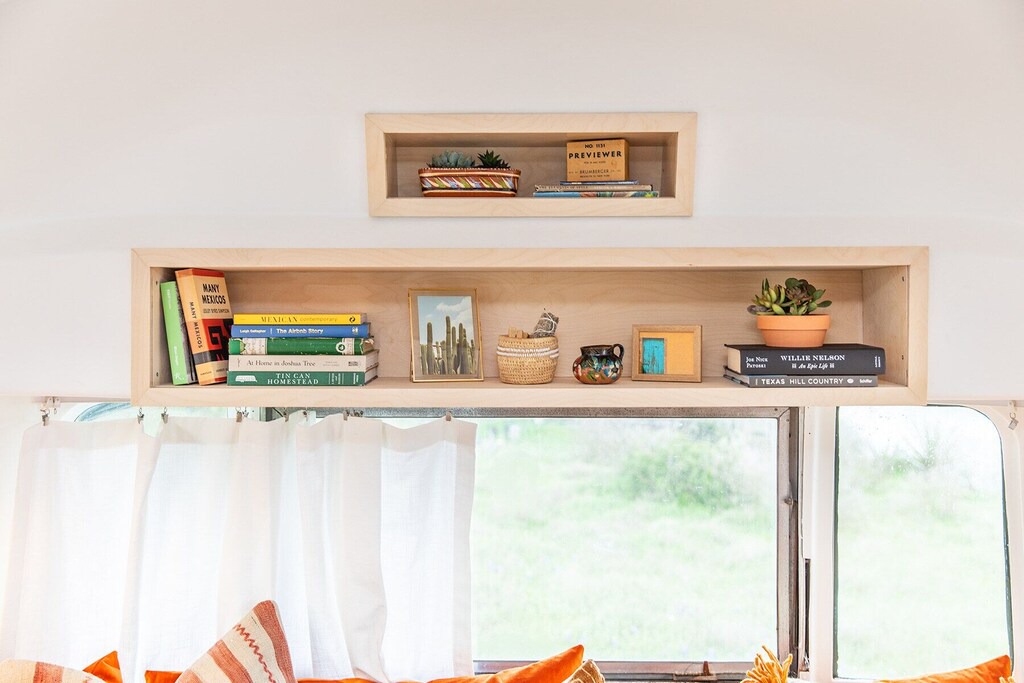 Photo of Livingroom in Spicewood