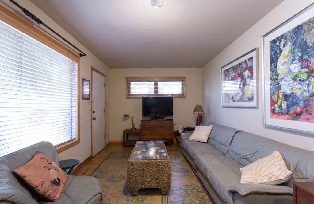 Photo of Livingroom in Opal Cliffs