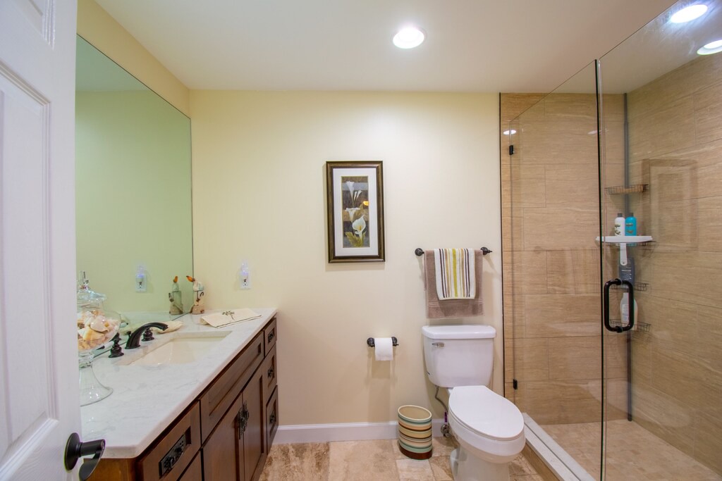 Photo of Bathroom in Island Estate