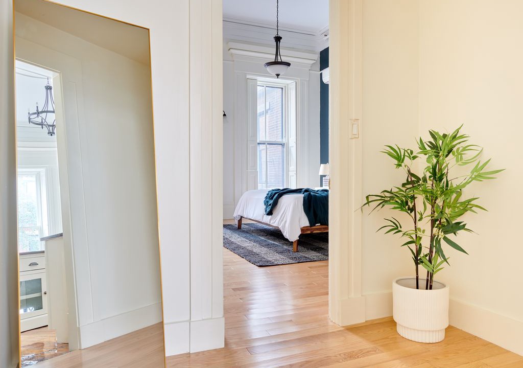 Photo of Livingroom in Beacon Hill