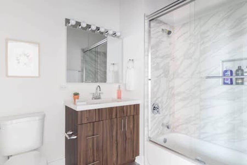 Photo of Bathroom in Near South Side