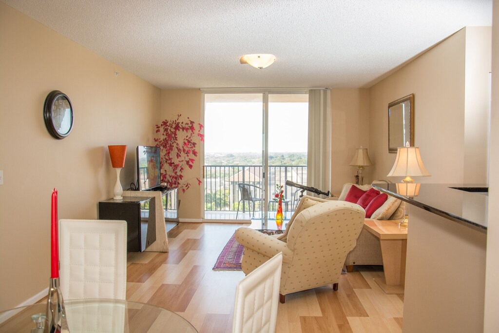Photo of Livingroom in Downtown West Palm Beach