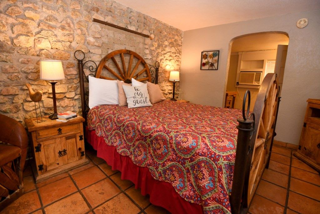Photo of Bedroom in Leakey