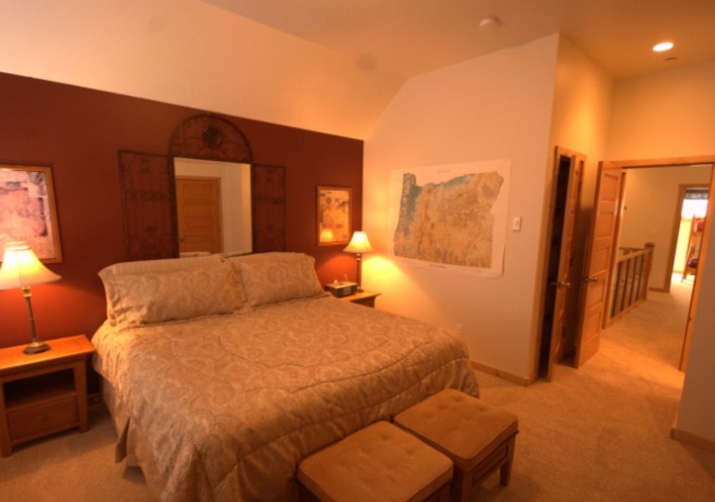 Photo of Bedroom in Shorepine Village