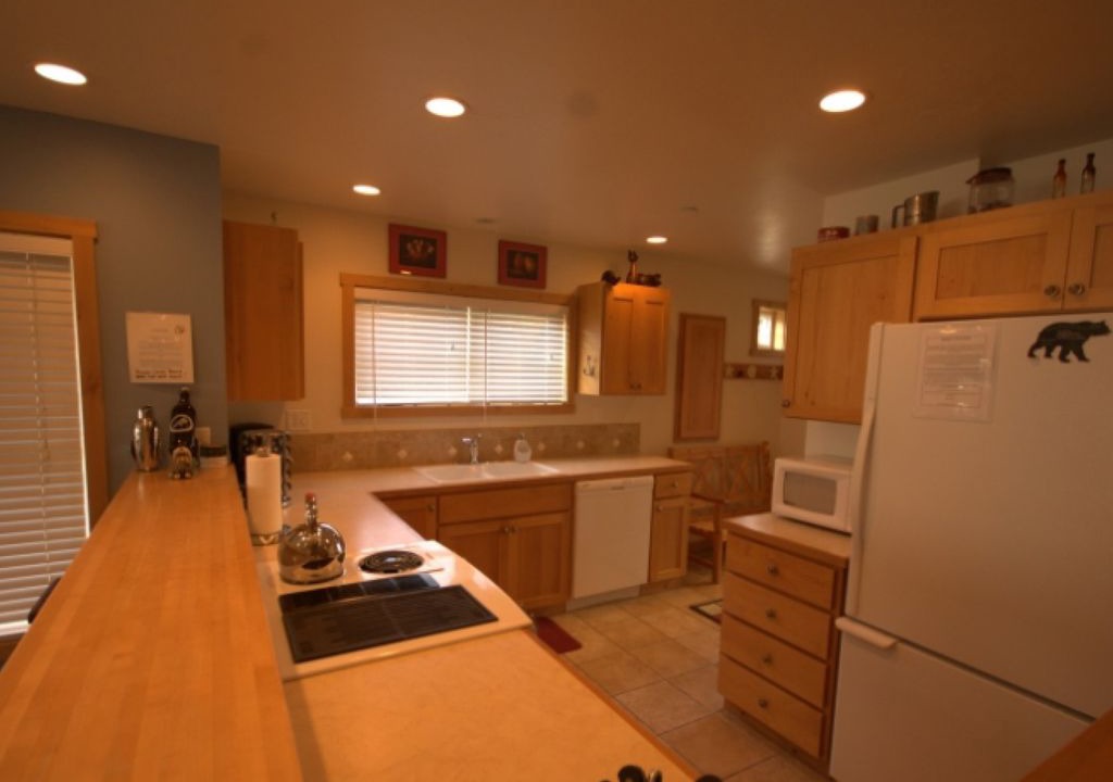 Photo of Others in Shorepine Village