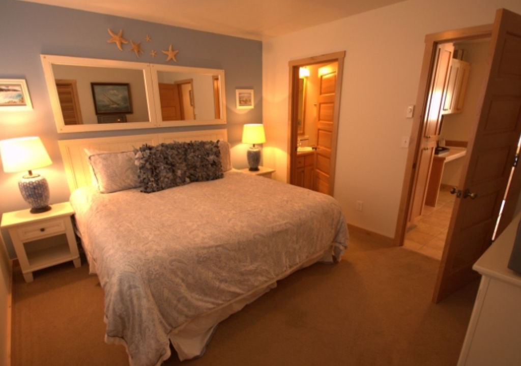 Photo of Bedroom in Shorepine Village