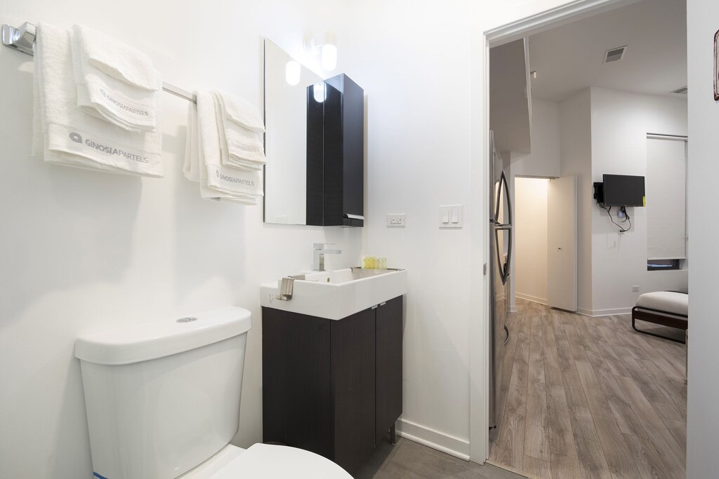 Photo of Bathroom in River West
