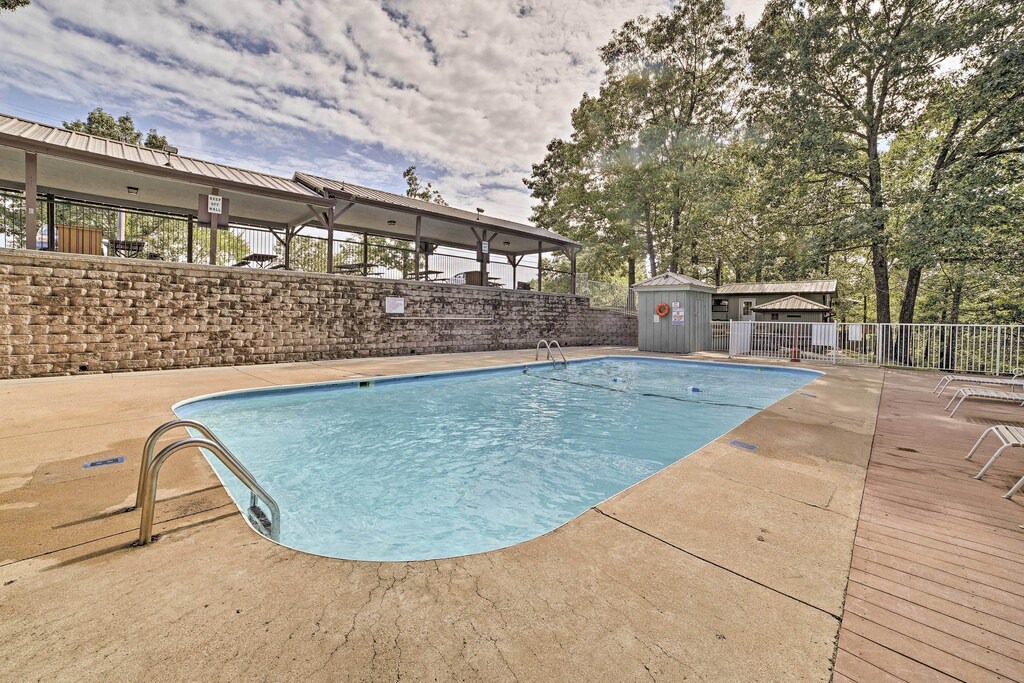 Photo of Outdoor in Notch Estates