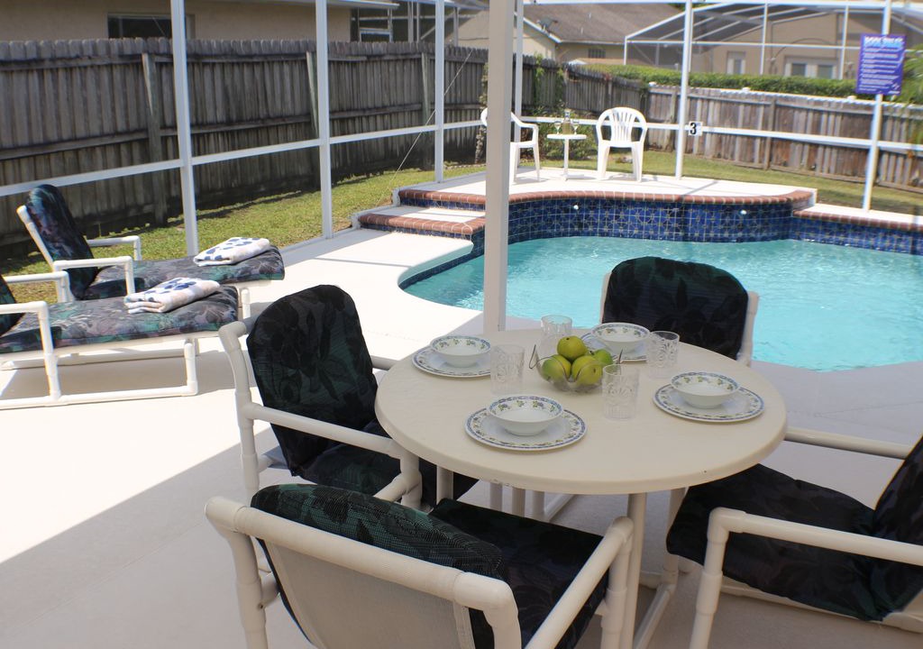 Photo of Others in Windward Cay