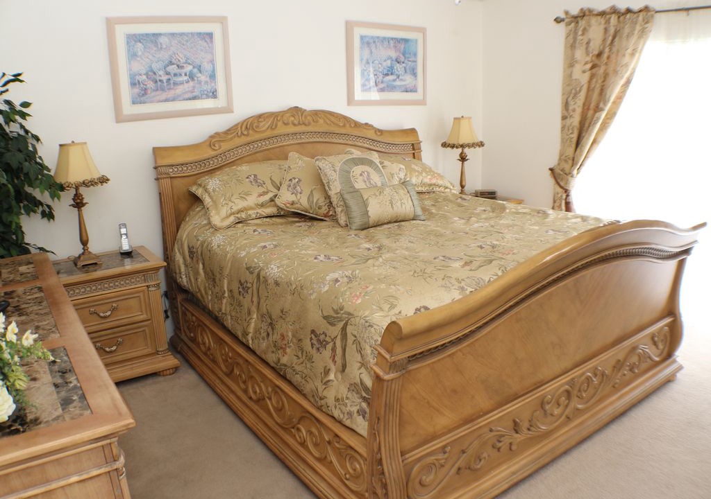 Photo of Bedroom in Windward Cay