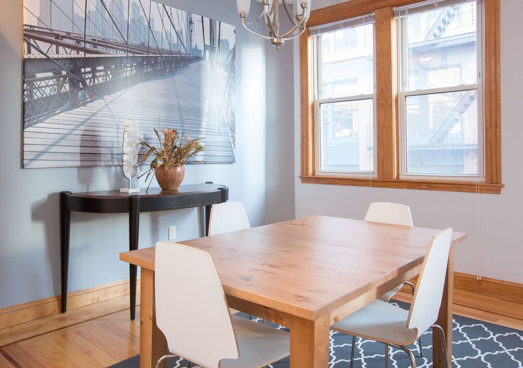 Photo of Livingroom in North End