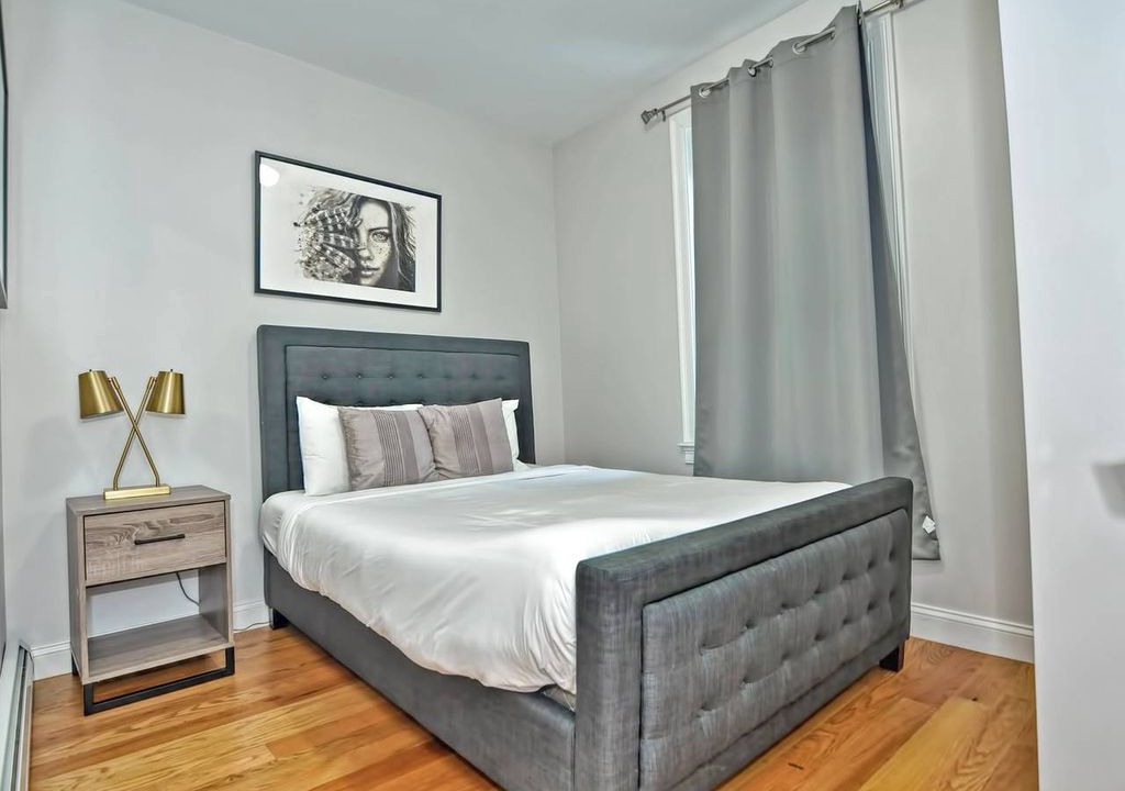 Photo of Bedroom in North End