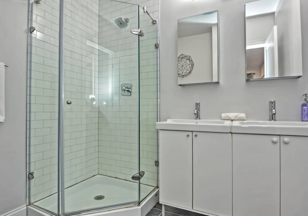 Photo of Bathroom in North End