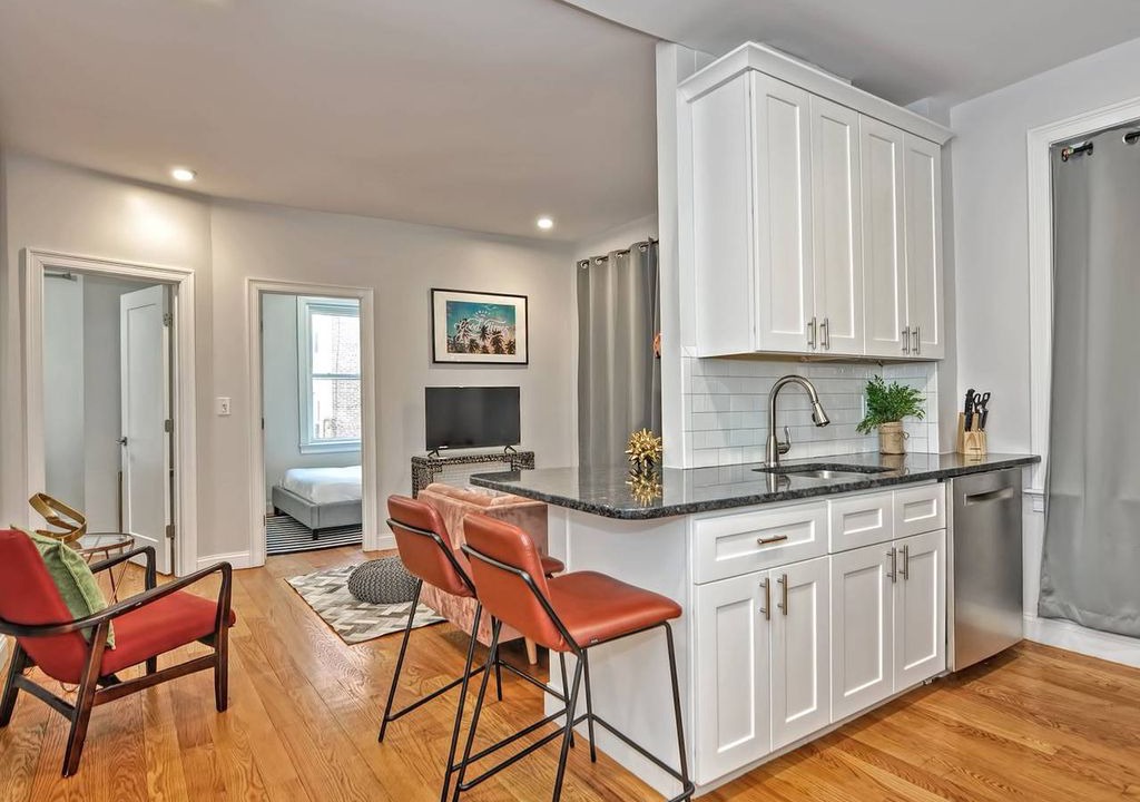 Photo of Livingroom in North End