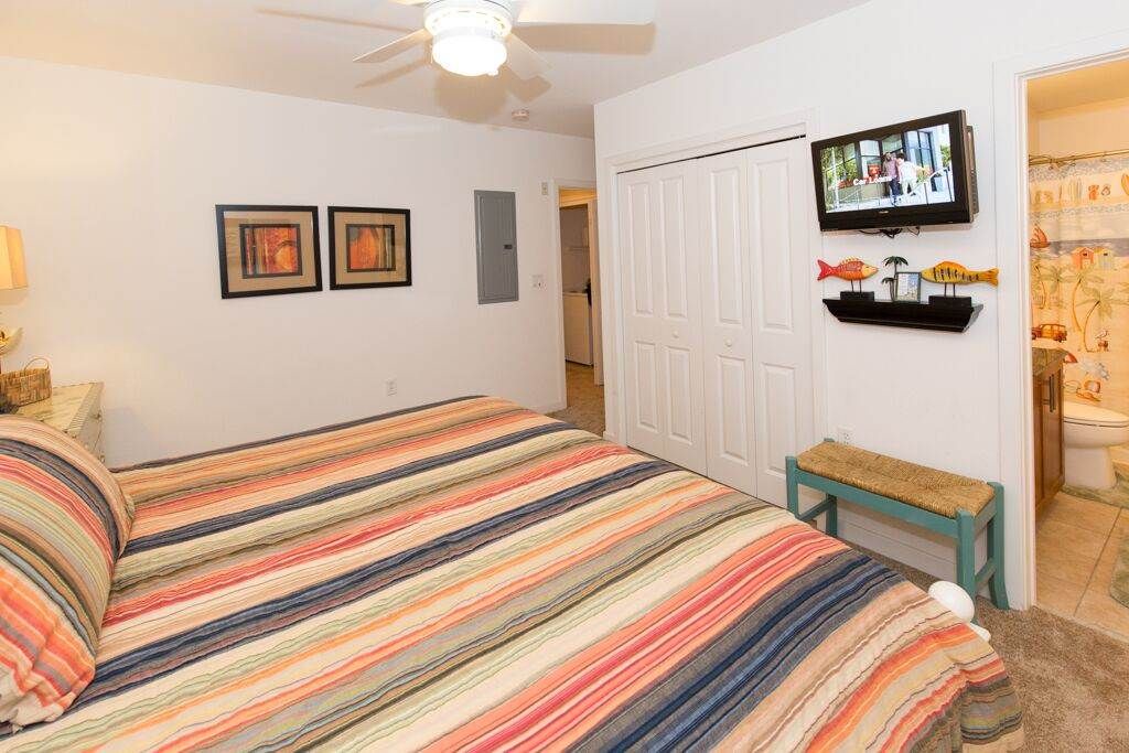 Photo of Bedroom in Sandbridge