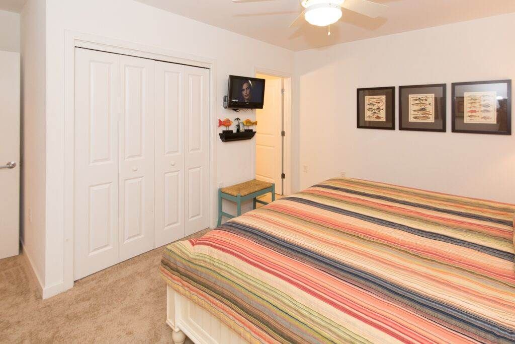 Photo of Bedroom in Sandbridge