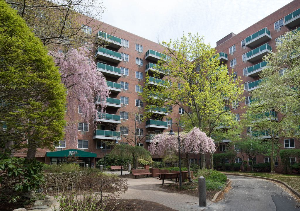 Photo of Buildings in North Brookline