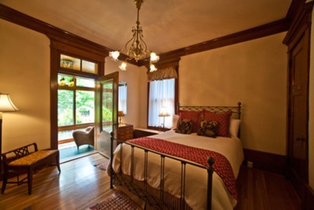 Photo of Bedroom in Endion