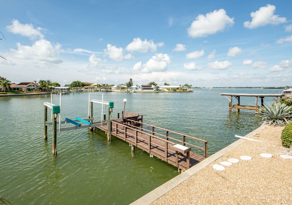 Photo of Outdoor in Island Estate