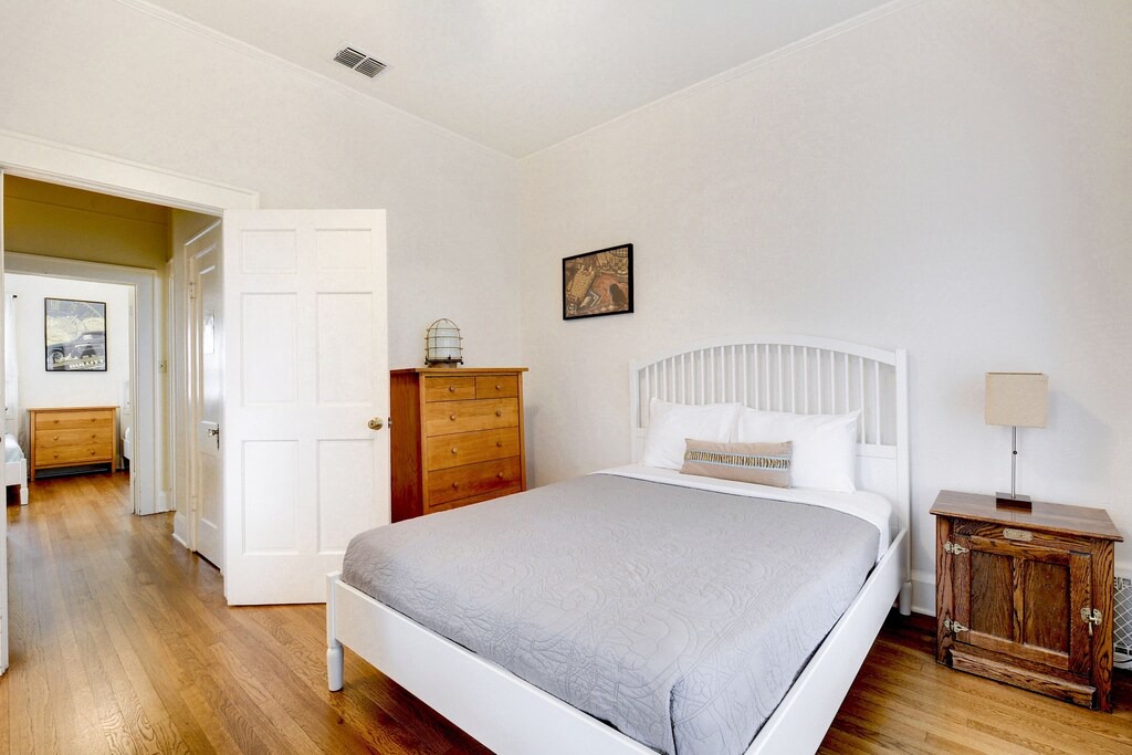 Photo of Bedroom in West Campus
