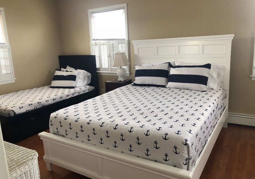 Photo of Bedroom in Mantoloking