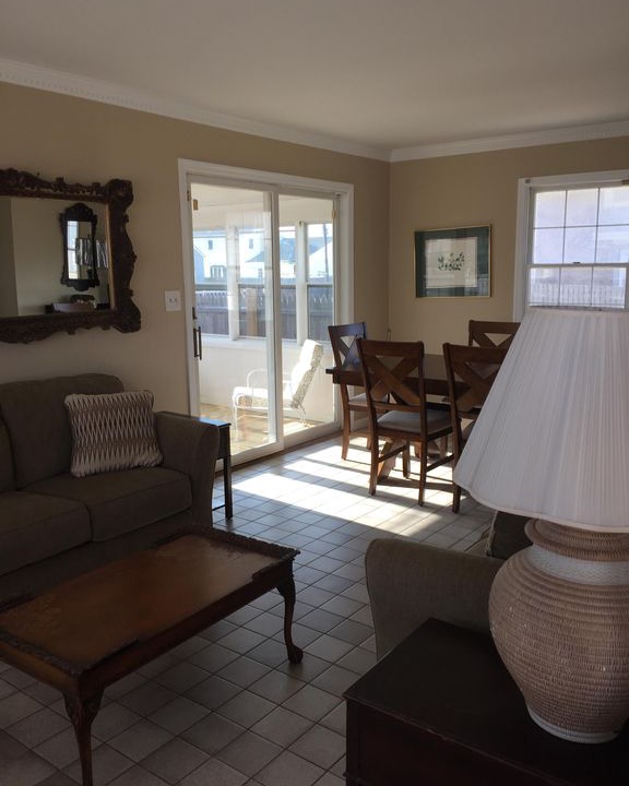 Photo of Livingroom in Mantoloking