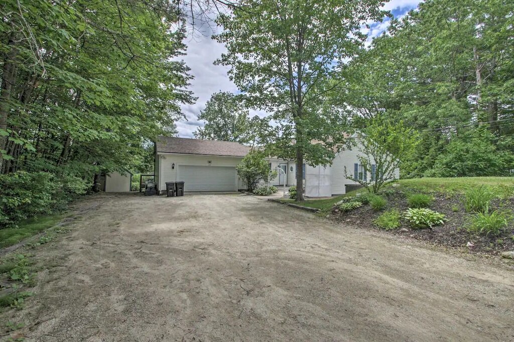 Photo of Buildings in Barnstead
