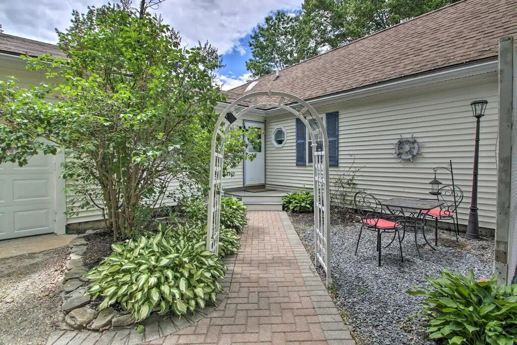 Photo of Buildings in Barnstead