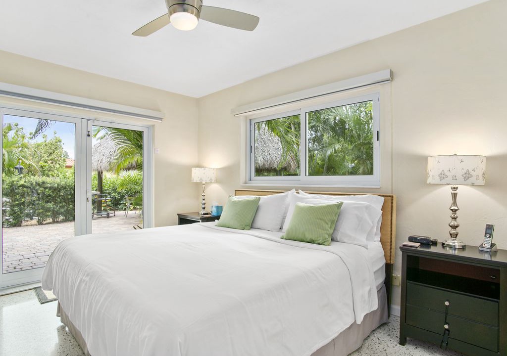 Photo of Bedroom in South Middle River