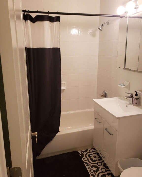 Photo of Bathroom in Crown Heights