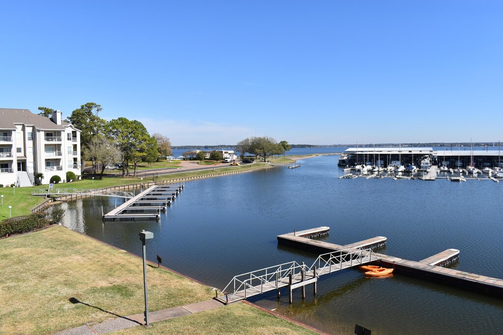 Photo of Others in Walden on Lake Conroe