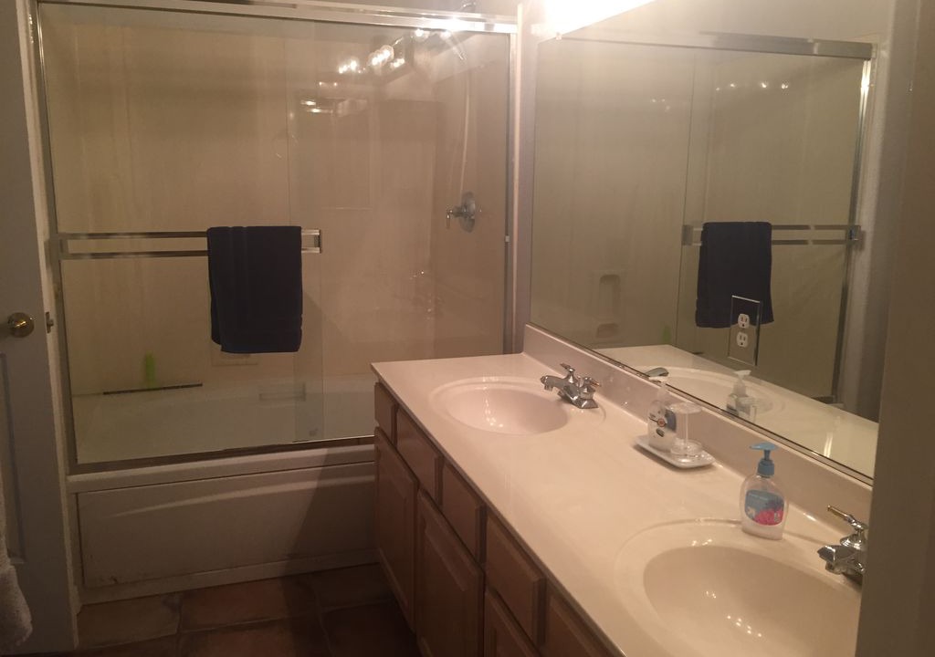 Photo of Bathroom in Superstition Lakes